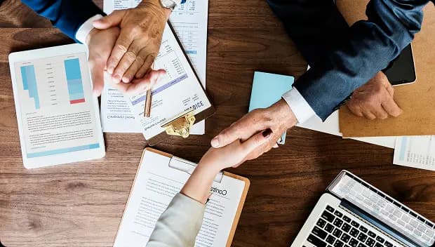 چرا این فرصت را فراهم کرده‌ایم؟